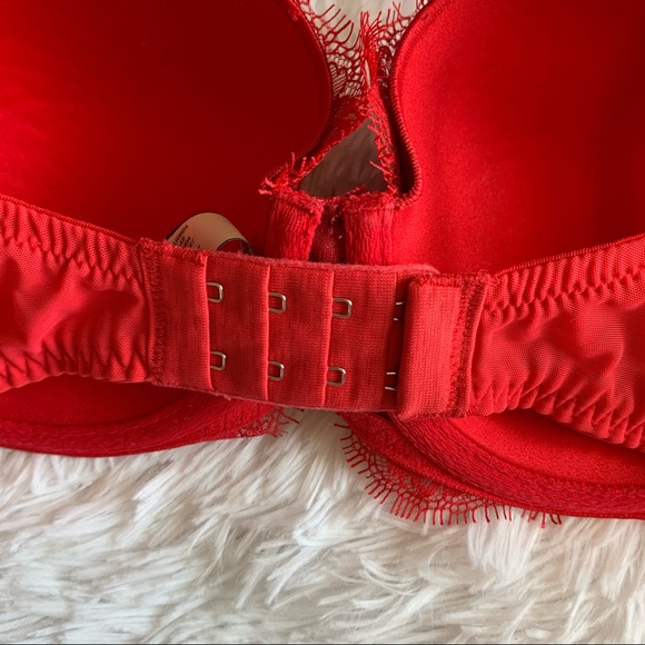 Victoria's Secret Dream Angels Lined Demi Bra - Picture 5 of 9